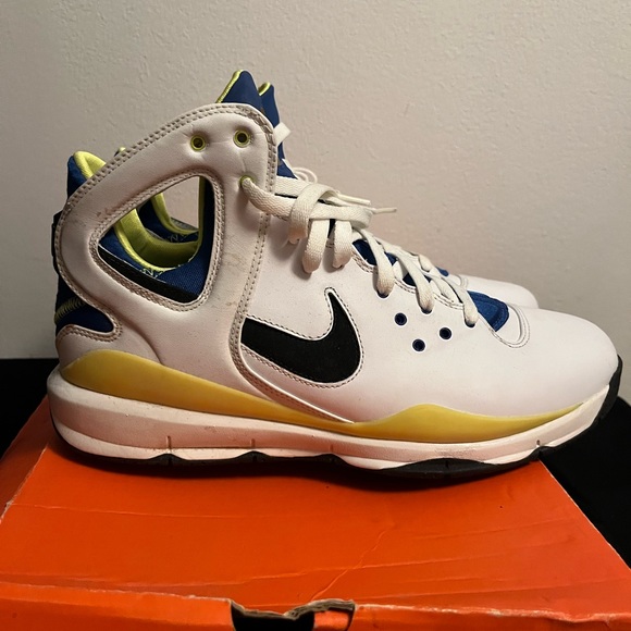 Nike Hurache 08 BBALL Size 11 Men - Picture 11 of 11